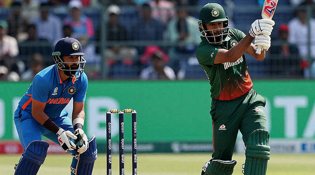 ৩০ বলে ৩০ রান: টি-টোয়েন্টি টুর্নামেন্টের ডেথ-ওভার বেসলাইন ও তার ভাঙনের হিসাব ৩০ বলে ৩০ রান: টি-টোয়েন্টি টুর্নামেন্টের ডেথ-ওভার বেসলাইন ও তার ভাঙনের হিসাব