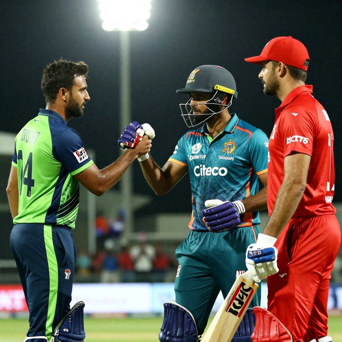 বর্ষার সিলেটে ট্রান্সফার উইন্ডো: পেন্সিলের দাগ, লেজারের কালি আর যে ড্রিলগুলোতে কেউ হাততালি দেয় না বর্ষার সিলেটে ট্রান্সফার উইন্ডো: পেন্সিলের দাগ, লেজারের কালি আর যে ড্রিলগুলোতে কেউ হাততালি দেয় না