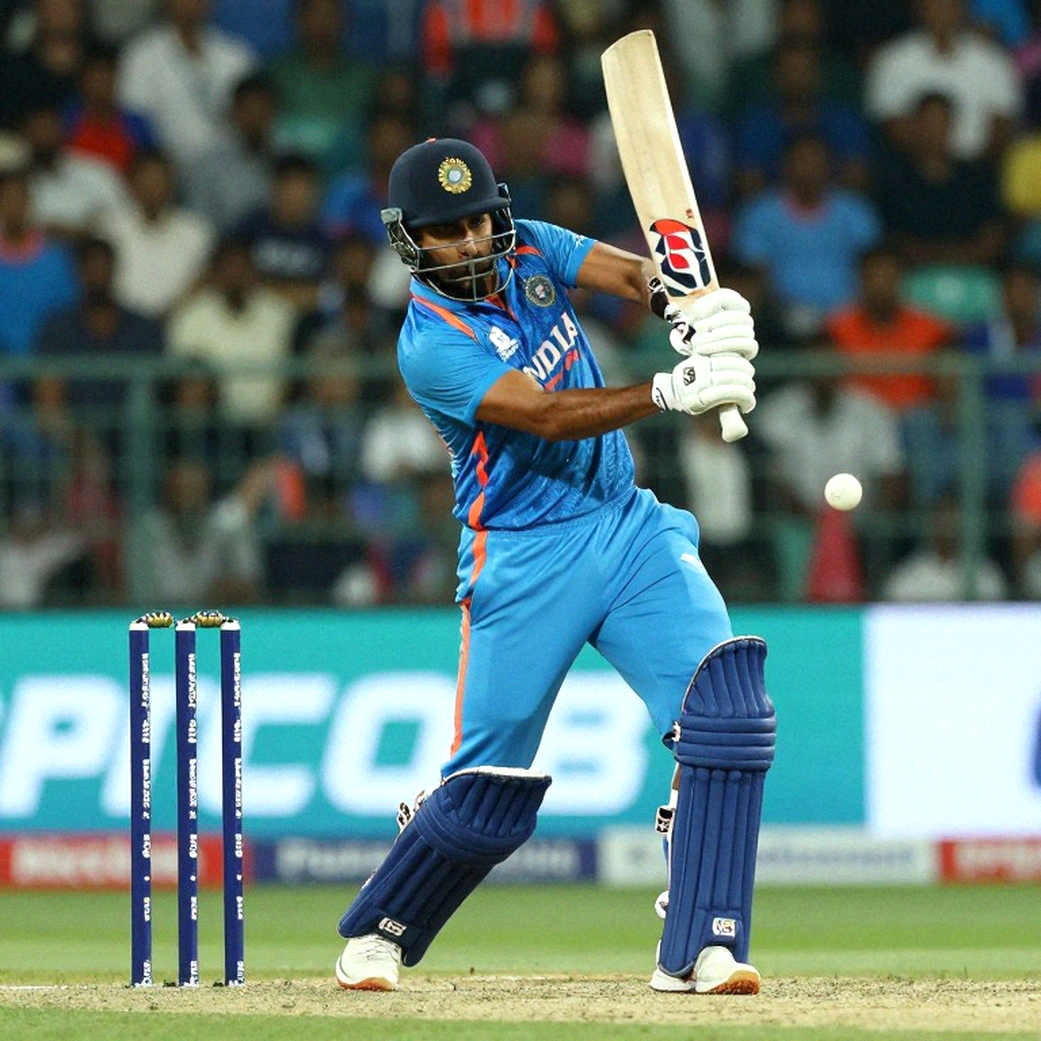 এক কোটি দশ লাখ টাকার তেরো বছর: এশীয় ক্রিকেটের যুব-লেজার আর যাচাইয়ের সংকট