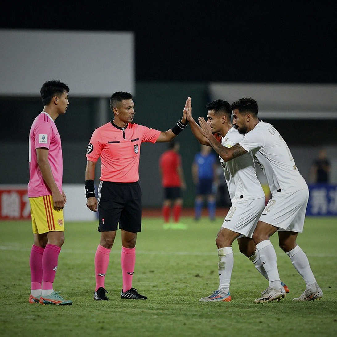 6-0, 9-2 and a Malnourished Rumour: When a Scoreline Becomes a Money Story 6-0, 9-2 and a Malnourished Rumour: When a Scoreline Becomes a Money Story