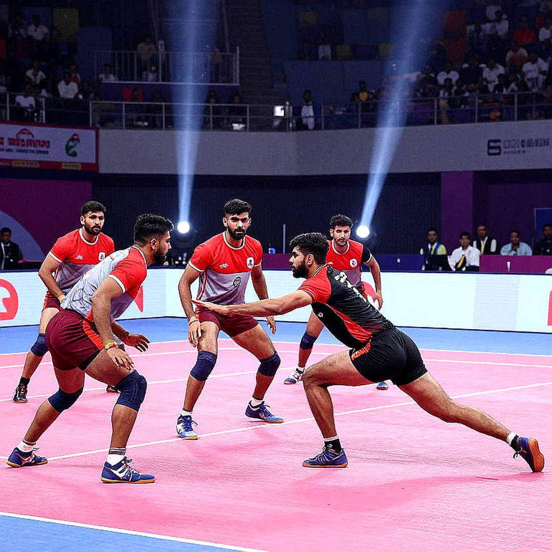 জাপানের কাবাডি স্বপ্ন: মাঙ্গা যাকে এনেছে, বেতন যাকে আটকে রেখেছে জাপানের কাবাডি স্বপ্ন: মাঙ্গা যাকে এনেছে, বেতন যাকে আটকে রেখেছে