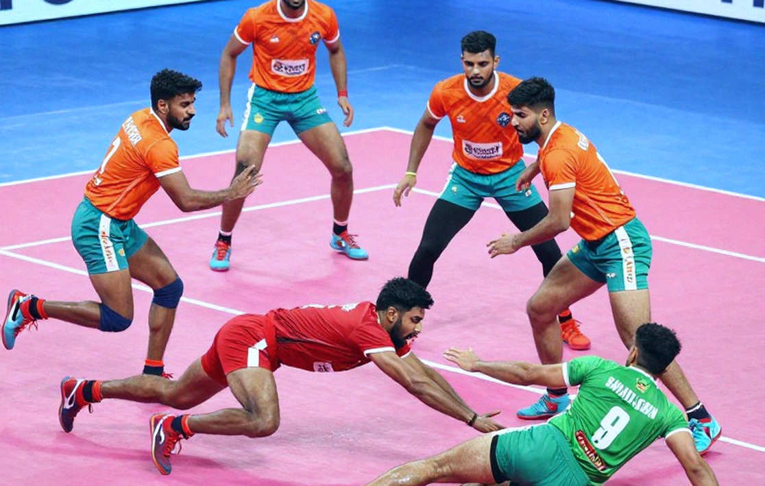 ৬২ ম্যাচ, ১৩ দেশ, শূন্য সম্প্রচারক: আহমেদাবাদ যে প্রমাণটা দিতে চায়, আর যে প্রমাণটা আসলে দিচ্ছে