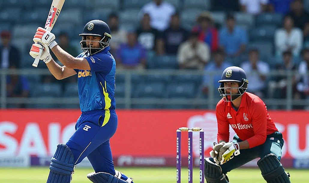 শারজার ফাঁকা স্ট্যান্ড থেকে দুবাইয়ের গর্জন: উপসাগরীয় ক্রিকেটের অলিখিত স্কোরবোর্ড শারজার ফাঁকা স্ট্যান্ড থেকে দুবাইয়ের গর্জন: উপসাগরীয় ক্রিকেটের অলিখিত স্কোরবোর্ড